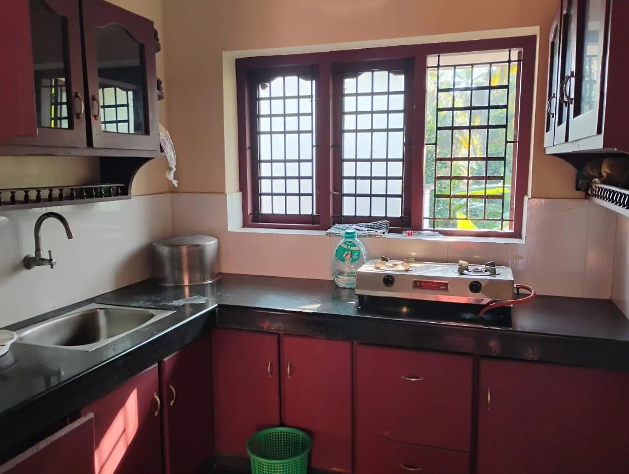 Nihaan'S Homestay - Kumarapuram Thiruvananthapuram India
